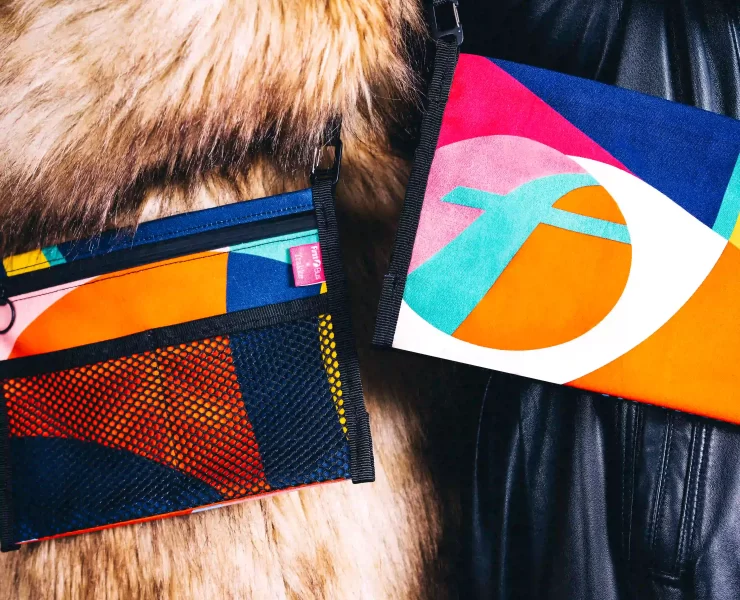 Boiiing First Bus Free to Explore